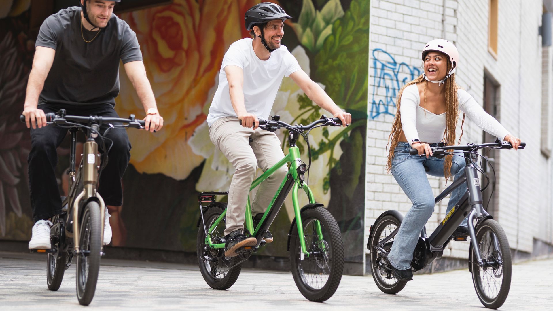 This new compact eBike makes commuting a breeze